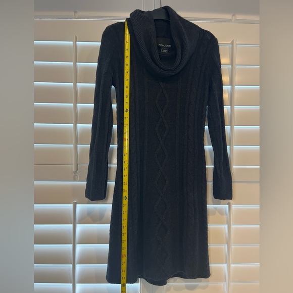 Cynthia Rowley Sweater Dress size Small - Picture 4 of 6